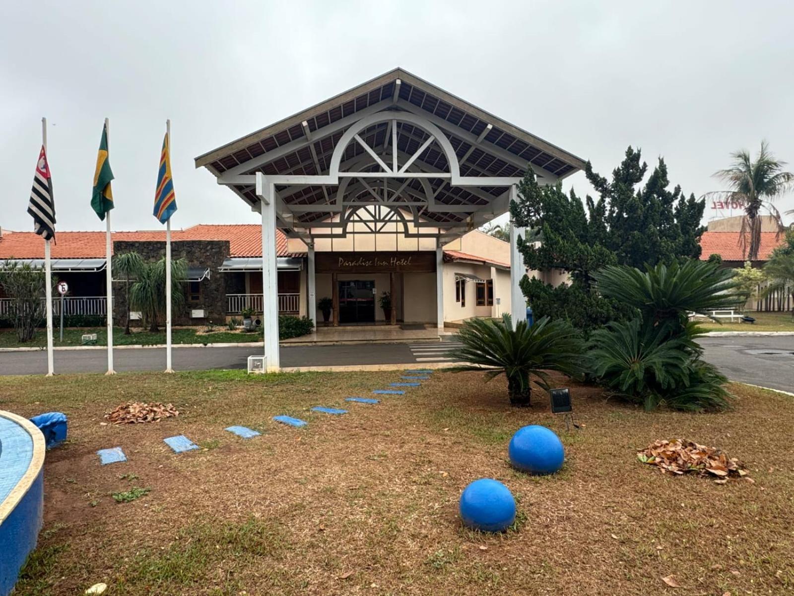 Paradise Inn Hotel カタンドゥーヴァ エクステリア 写真