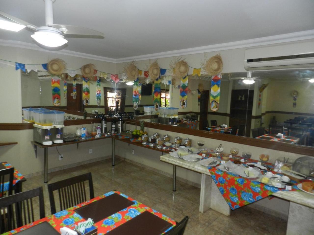 Paradise Inn Hotel カタンドゥーヴァ エクステリア 写真