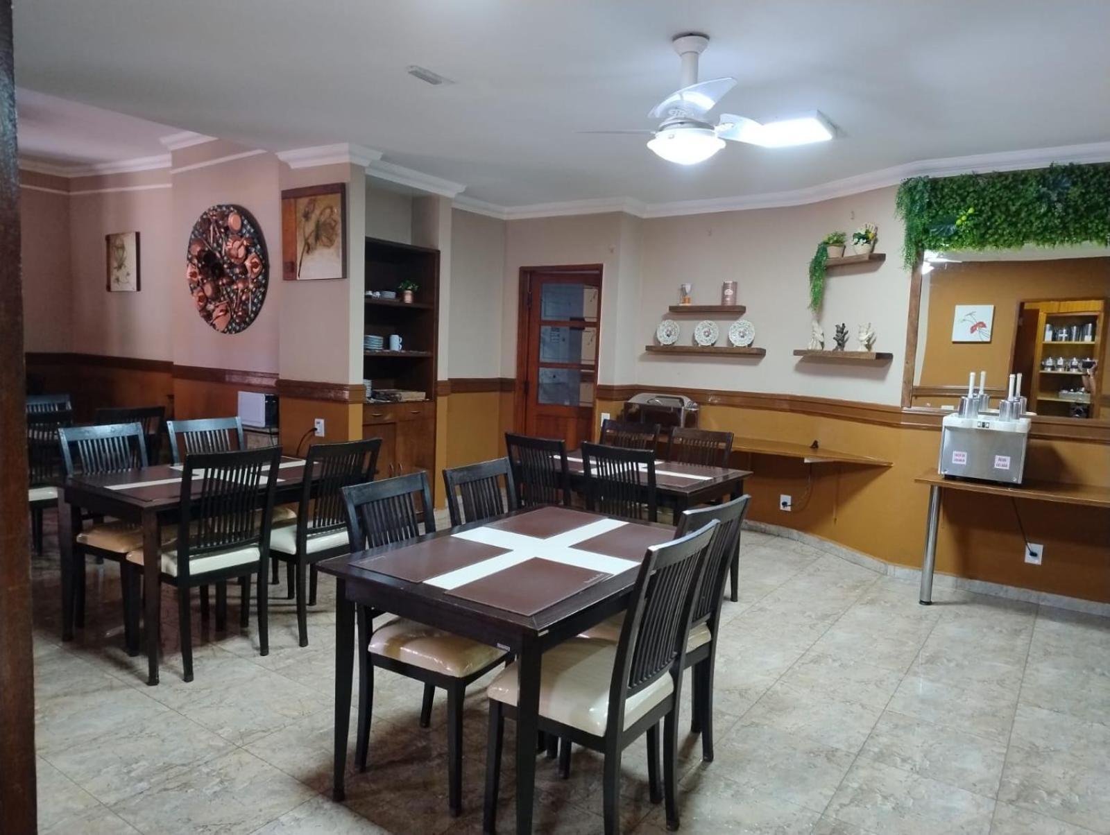 Paradise Inn Hotel カタンドゥーヴァ エクステリア 写真