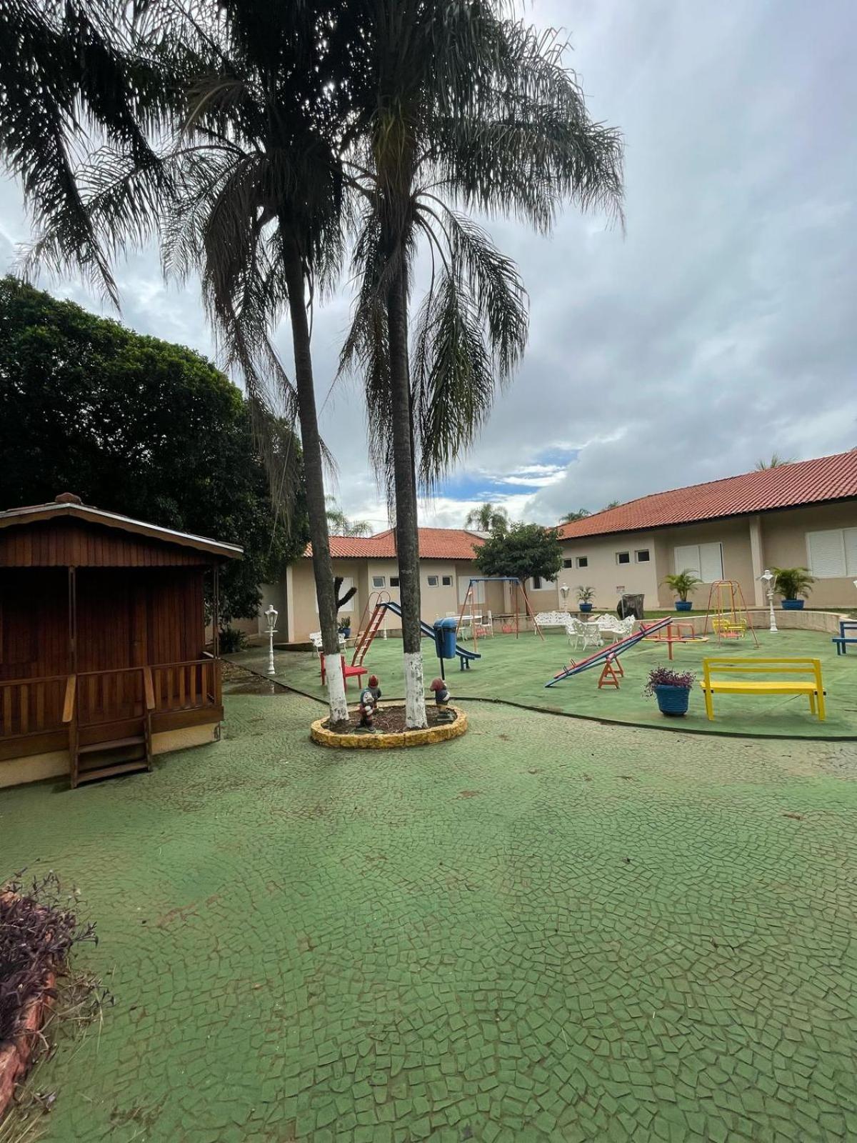 Paradise Inn Hotel カタンドゥーヴァ エクステリア 写真