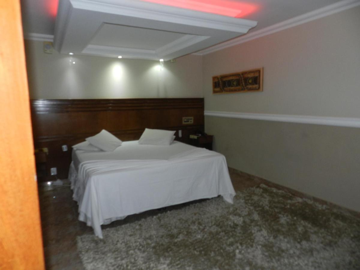 Paradise Inn Hotel カタンドゥーヴァ エクステリア 写真