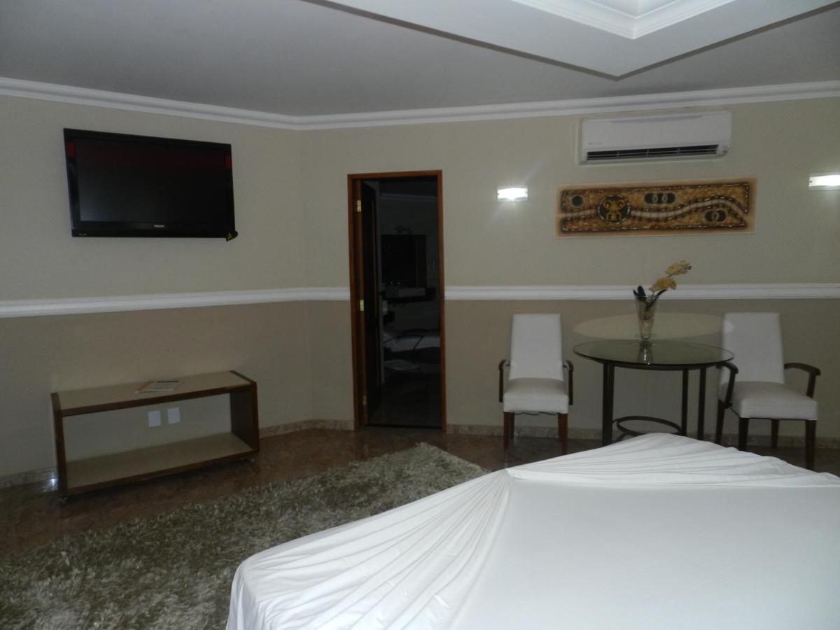 Paradise Inn Hotel カタンドゥーヴァ エクステリア 写真